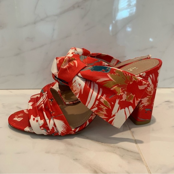 Lewit Satin Floral-Patterned Red Sandal Block Heels (EU 37.5) - Picture 2 of 5